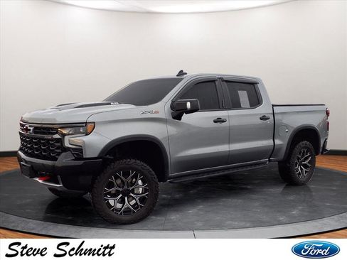 Used 2023 Chevrolet Silverado 1500 ZR2 w/ Technology Package image 1