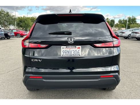 Used 2025 Honda CR-V EX image 4