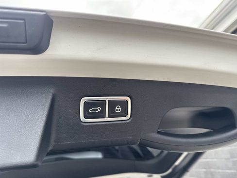 Used 2022 Kia Sorento SX Prestige image 13