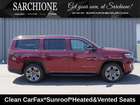 Used 2025 Jeep Wagoneer 4WD w/ Convenience Group I image 1