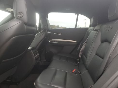 Used 2023 Cadillac XT4 Premium Luxury image 10