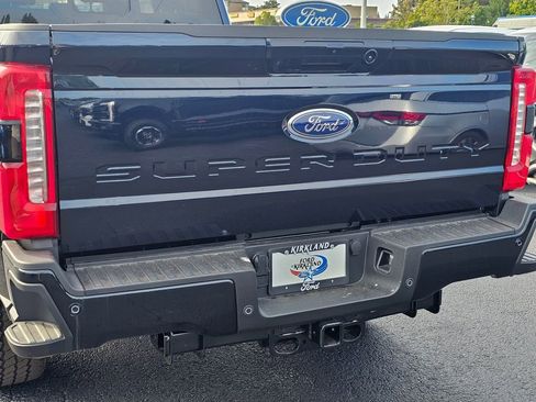 New 2025 Ford F350 Lariat w/ Black Appearance Package AWD/4WD image 15