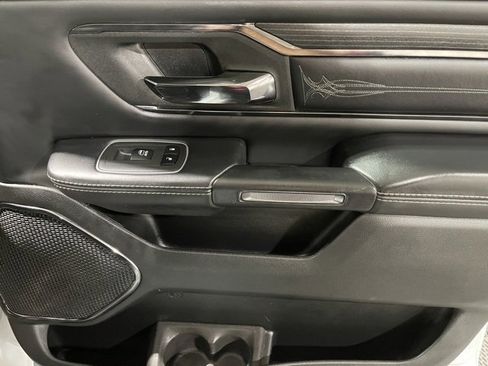 Used 2022 RAM 1500 Limited w/ Body-Colour Bumper Group image 28