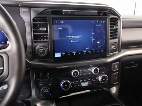 Used 2025 Ford F150 Lariat w/ Equipment Group 502A High image 5