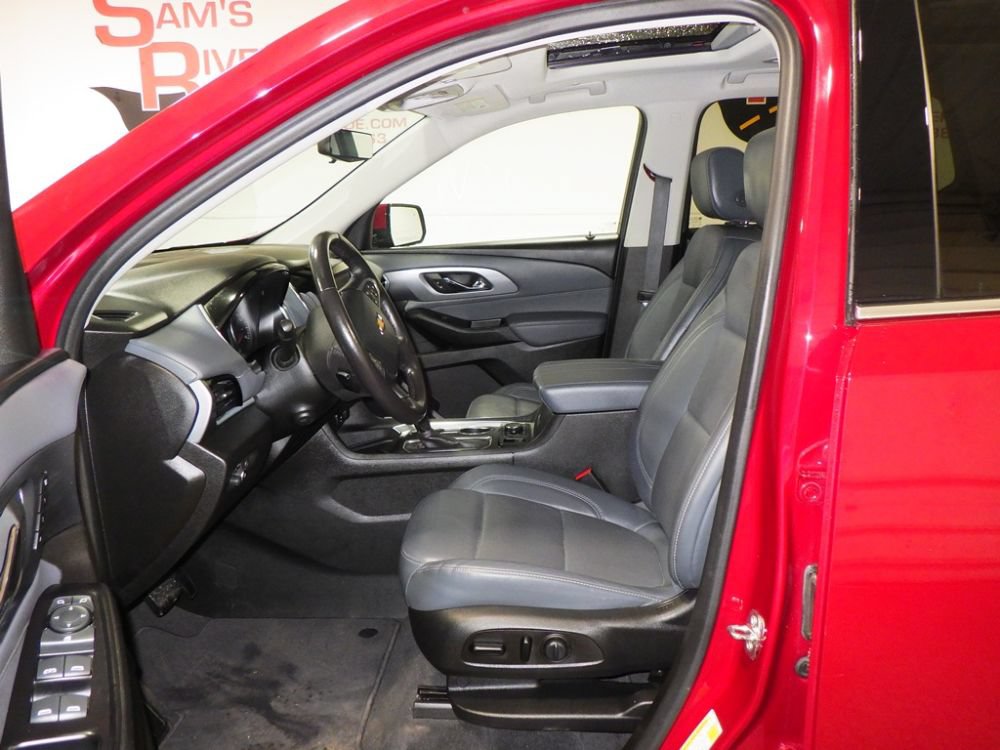 Used 2020 Chevrolet Traverse Premier w/ LPO, Cargo Package AWD/4WD image 8