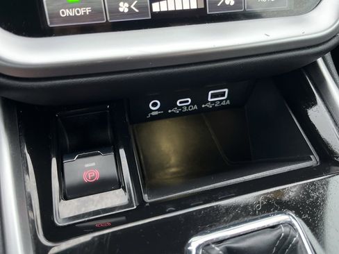 Certified 2023 Subaru Outback Premium image 18