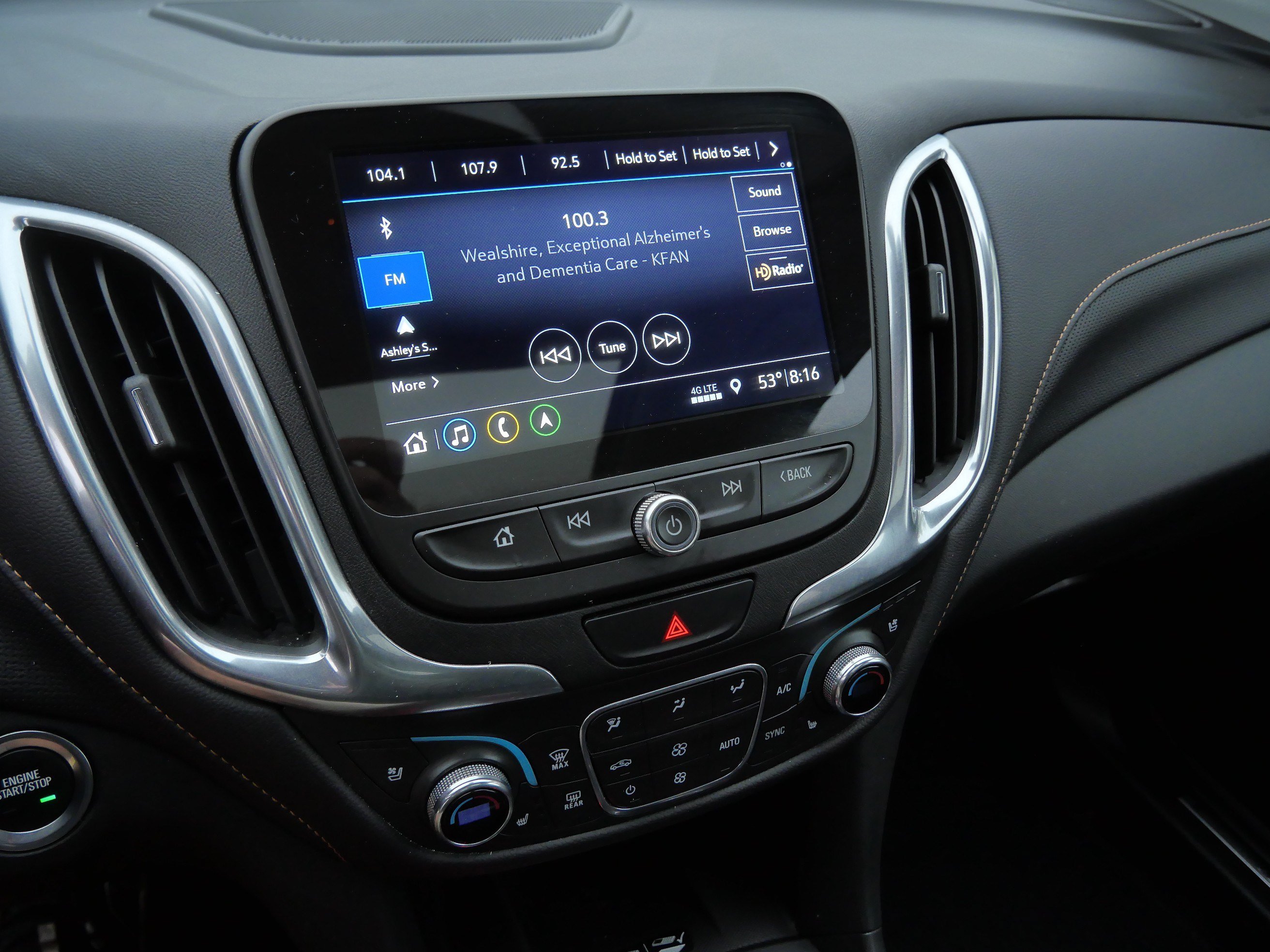 Used 2021 Chevrolet Equinox Premier AWD/4WD image 22