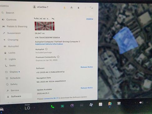 Used 2022 Tesla Model X Plaid image 43