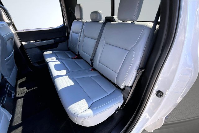 Used 2023 Ford F250 XL w/ STX Appearance Package AWD/4WD image 23