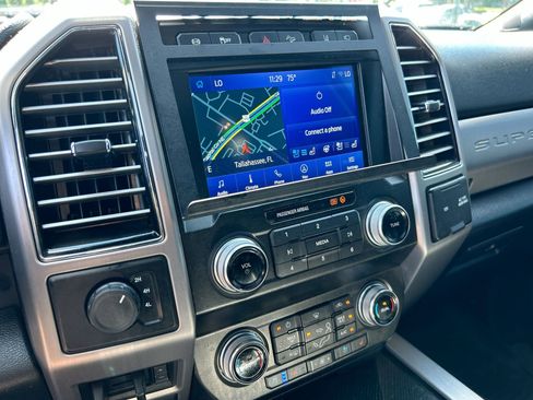 Used 2020 Ford F450 Platinum w/ FX4 Off-Road Package image 25