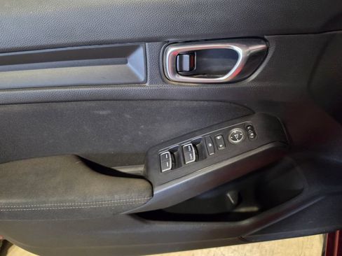 Used 2022 Honda Civic Sport image 5