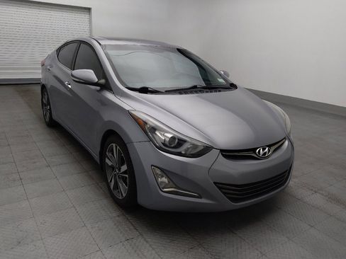 Used 2015 Hyundai Elantra Limited w/ Option Group 05 FWD image 13