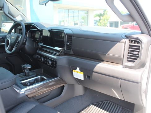 New 2026 Chevrolet Silverado 1500 LT w/ All Star Edition Plus AWD/4WD image 14