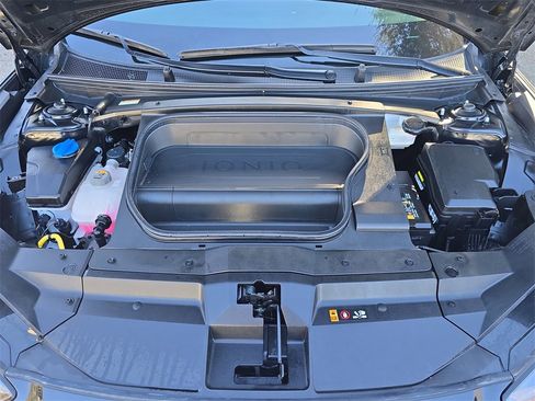 Certified 2024 Hyundai Ioniq 6 SE image 29
