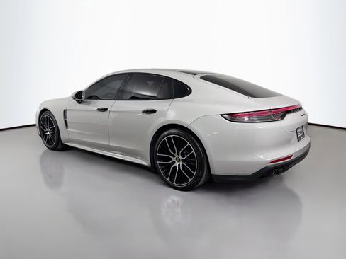 Certified 2023 Porsche Panamera Platinum Edition image 3