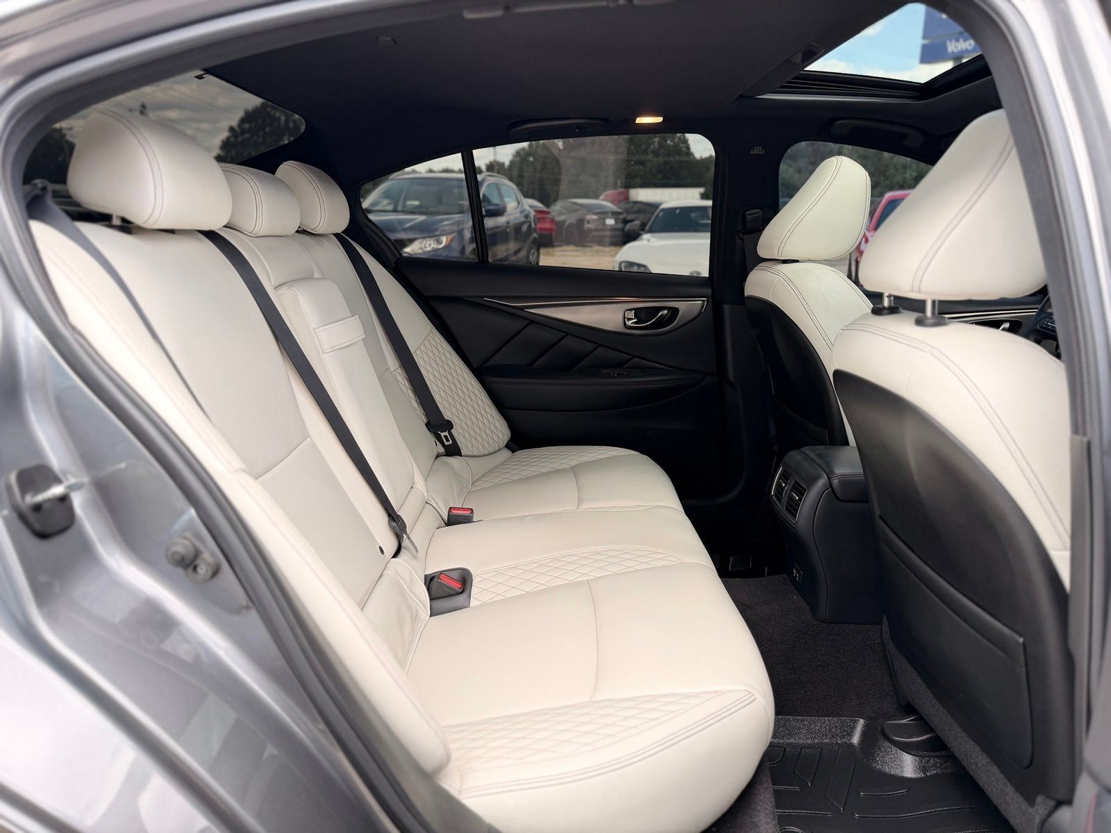 Used 2020 INFINITI Q50 Red Sport 400 w/ Cargo Package RWD image 31