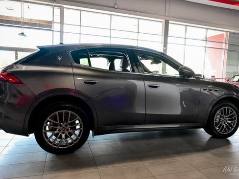 Used 2023 Maserati Grecale GT AWD/4WD image 4