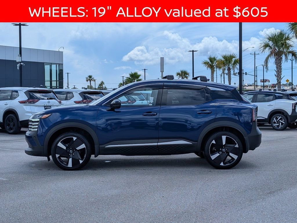 Certified 2026 Nissan Kicks SR w/ Cold Weather Package AWD/4WD image 2