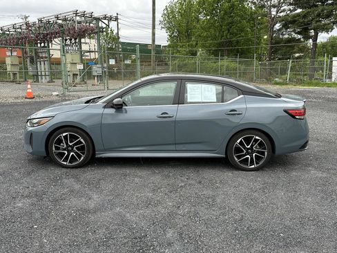 Used 2024 Nissan Sentra SR w/ SR Premium Package FWD image 5