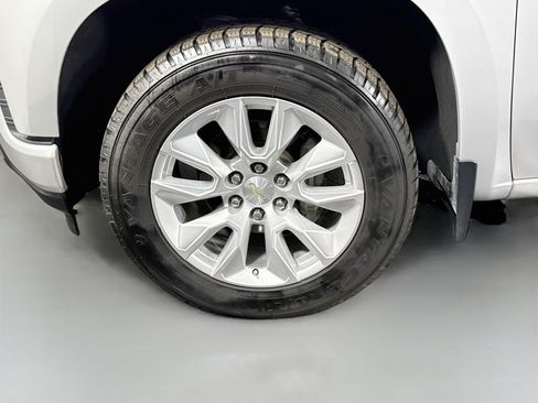 Used 2021 Chevrolet Silverado 1500 Custom RWD image 35