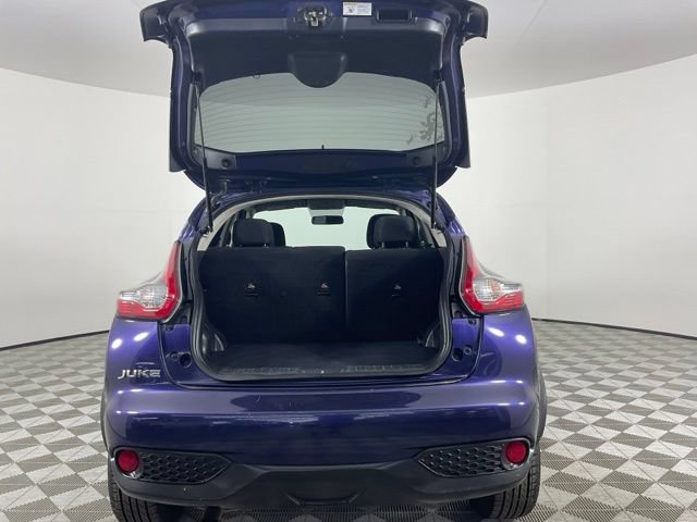 Used 2015 Nissan Juke S FWD image 8
