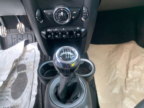 Used 2013 MINI Cooper S FWD image 13