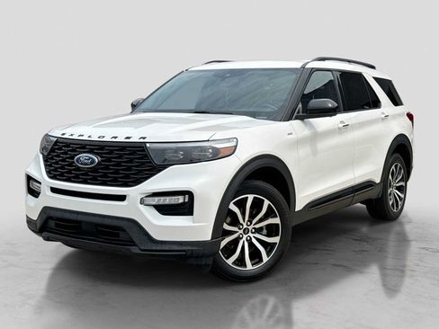 Used 2023 Ford Explorer ST-Line w/ Class IV Trailer Tow Package AWD/4WD image 1