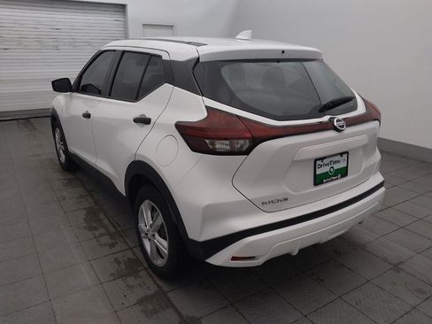 Used 2021 Nissan Kicks S FWD image 5
