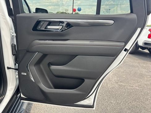 New 2026 Chevrolet Tahoe RST w/ Comfort Package AWD/4WD image 17