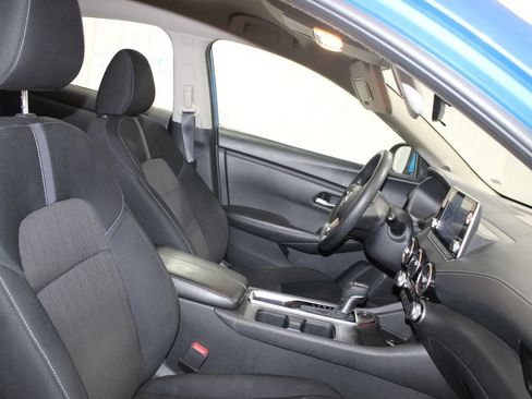 Used 2024 Nissan Sentra SV FWD image 23