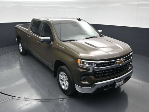 Used 2023 Chevrolet Silverado 1500 LT RWD image 36