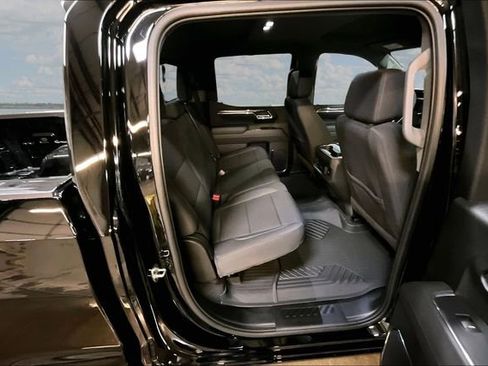 New 2026 Chevrolet Silverado 1500 LT w/ Z71 Off-Road Package image 10