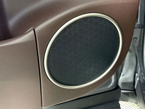 Used 2017 Lexus RX 450h AWD w/ Accessory Package image 19