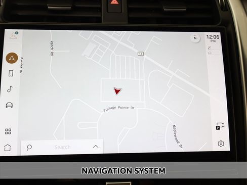 Used 2023 Land Rover Discovery S R-Dynamic image 3