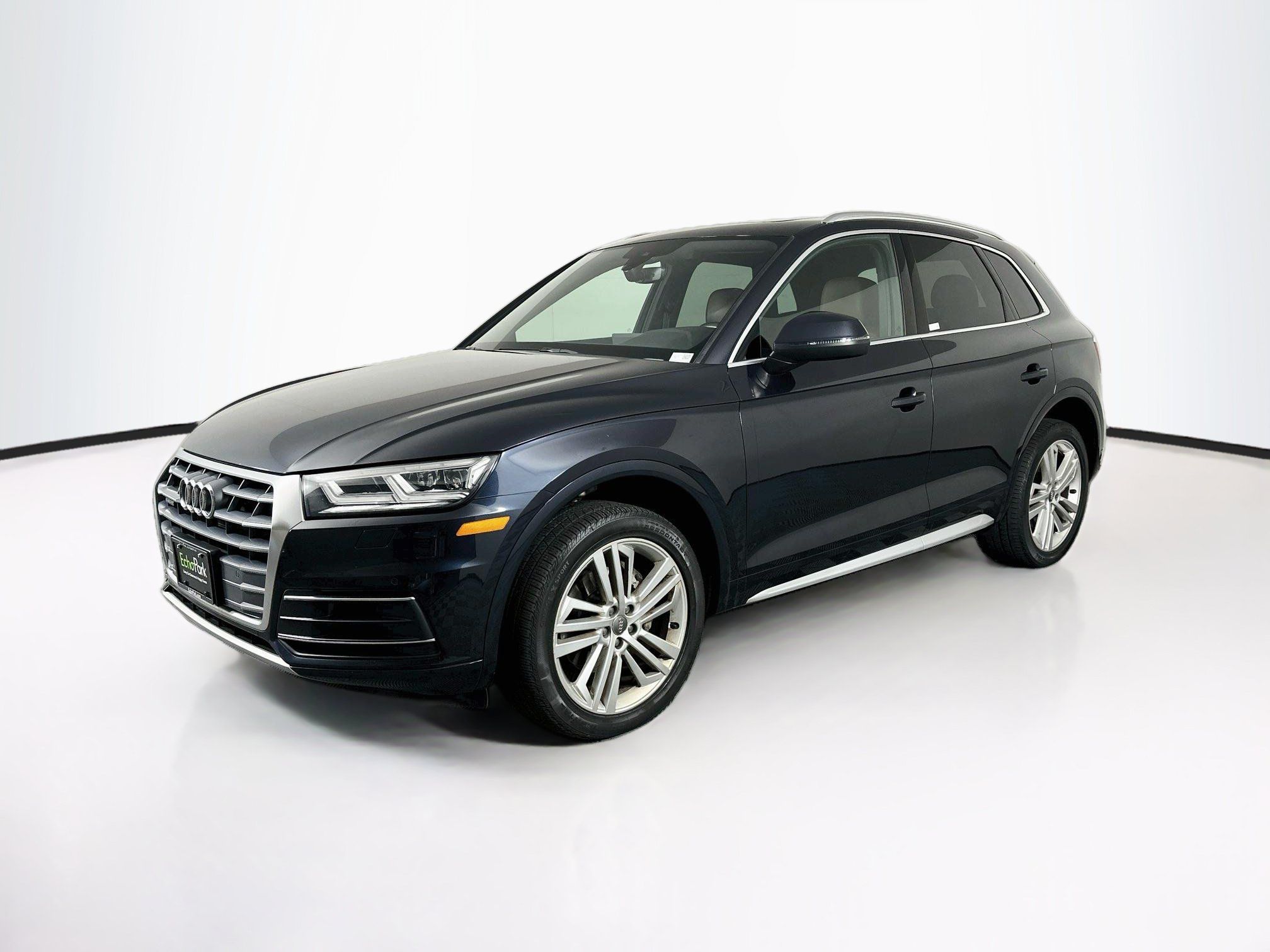Used 2018 Audi Q5 2.0T Premium Plus w/ Premium Plus Package AWD/4WD image 3