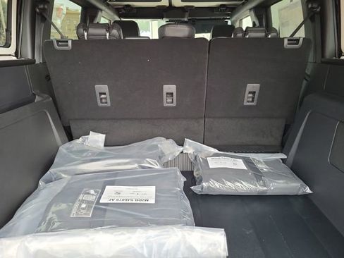 New 2025 Ford Bronco Badlands image 20