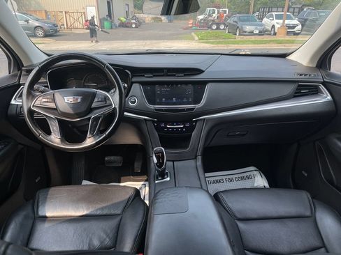 Used 2018 Cadillac XT5 Luxury FWD image 20