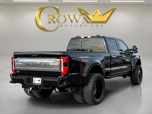 Used 2024 Ford F450 Limited w/ FX4 Off-Road Package image 6