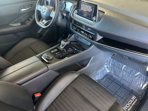 New 2026 Nissan Rogue SV AWD/4WD image 16