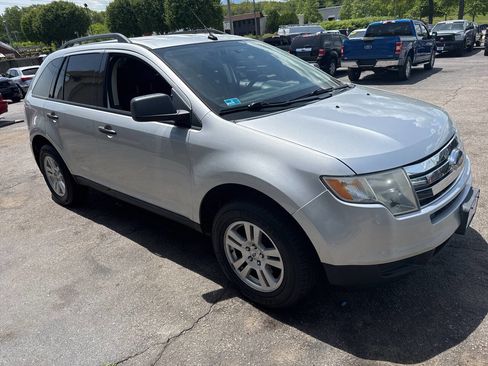 Used 2010 Ford Edge SE image 6