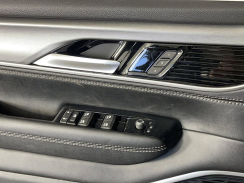 New 2025 Jeep Wagoneer Series II image 30