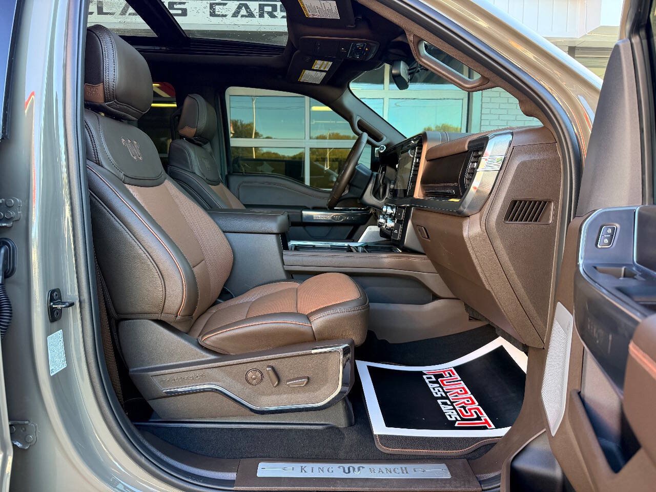 Used 2027 Ford F450 King Ranch w/ Chrome Package AWD/4WD image 41