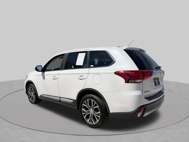 Used 2016 Mitsubishi Outlander ES AWD/4WD image 7