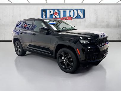 New 2025 Jeep Grand Cherokee Altitude