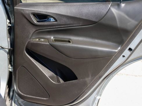Used 2024 Chevrolet Equinox LT FWD image 13