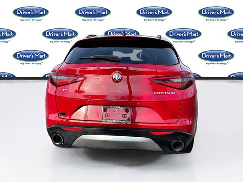 Used 2019 Alfa Romeo Stelvio Ti Sport w/ Quick Order Package 22S Sport image 7