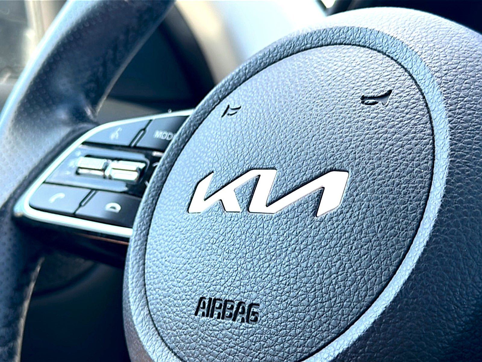 Used 2023 Kia Seltos SX AWD/4WD image 30