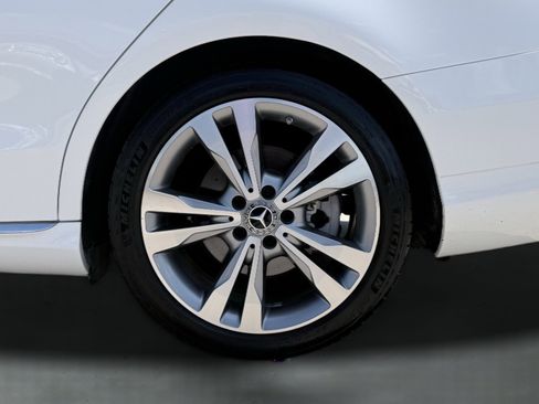 Used 2018 Mercedes-Benz C 300 Sedan image 16