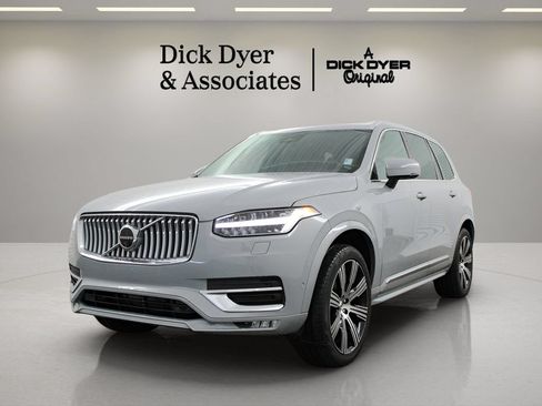 Certified 2024 Volvo XC90 B6 Ultimate w/ Protection Package Premier AWD/4WD image 4