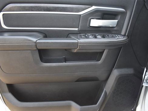 Used 2024 RAM 3500 Big Horn image 14